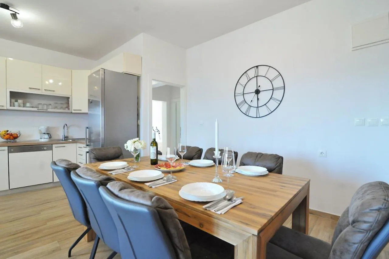 Apartament Perla Maslenica