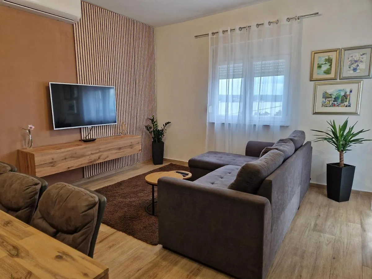 Apartament Perla Maslenica