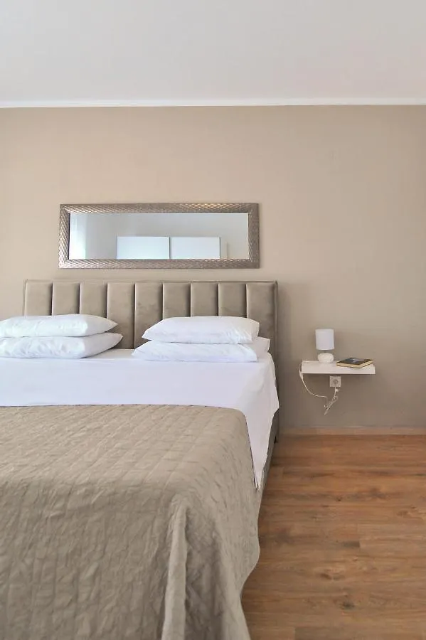 Perla Apartment Maslenica