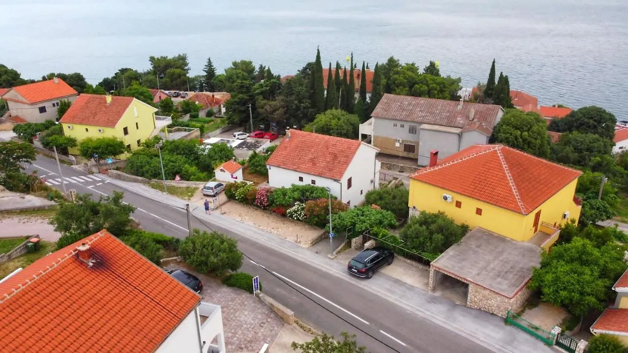 Perla Apartment Maslenica 0*,