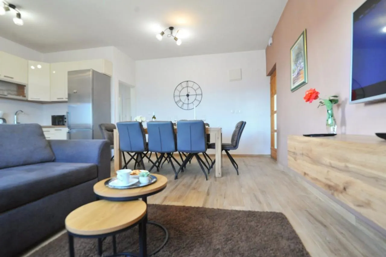 Perla Apartment Maslenica