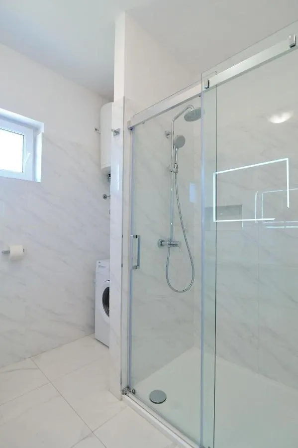 Perla Apartment Maslenica